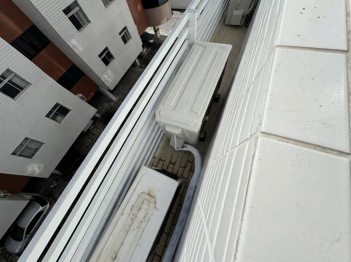 Condensadoras VRF instaladas em prédio residencial em João Pessoa